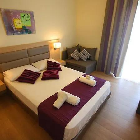 Leonidas Apartments And Suites Μόλα Καλύβα Εξωτερικό φωτογραφία