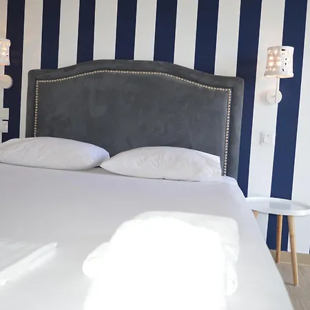 Leonidas Apartments And Suites Μόλα Καλύβα Εξωτερικό φωτογραφία