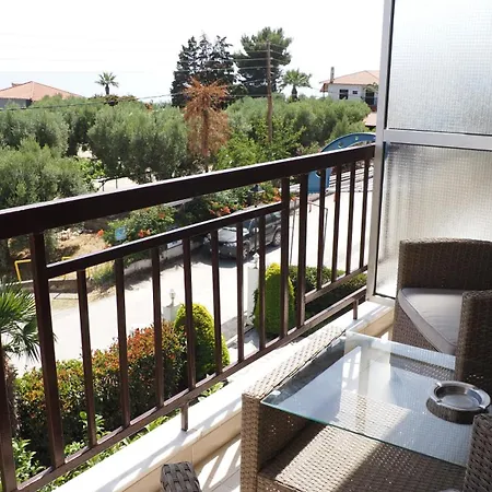 Leonidas Apartments And Suites Μόλα Καλύβα Εξωτερικό φωτογραφία