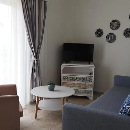 Leonidas Apartments And Suites Μόλα Καλύβα Εξωτερικό φωτογραφία