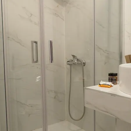 Leonidas Apartments And Suites Μόλα Καλύβα Εξωτερικό φωτογραφία