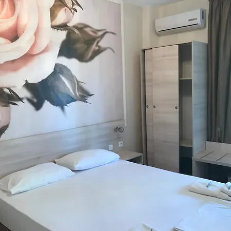 Leonidas Apartments And Suites Μόλα Καλύβα Εξωτερικό φωτογραφία