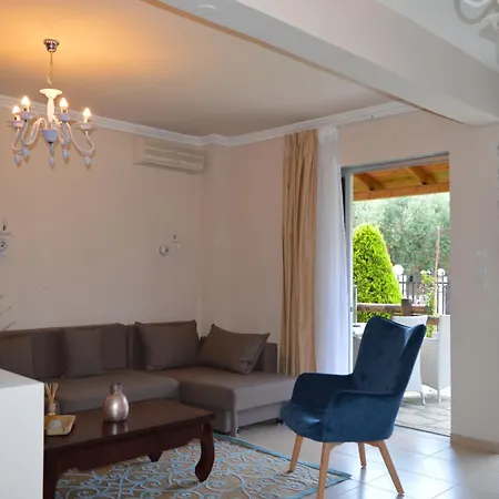 Leonidas Apartments And Suites Μόλα Καλύβα Εξωτερικό φωτογραφία