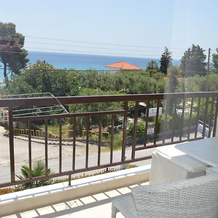 Leonidas Apartments And Suites Μόλα Καλύβα Εξωτερικό φωτογραφία